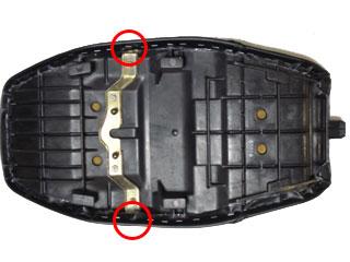 94～04年式 ＺＲＸ４００／ＺＲＸ－II 用 FX仕様シート張り替え手順